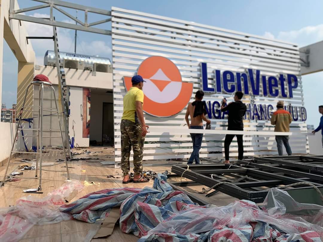 ngân hàng Liên Việt